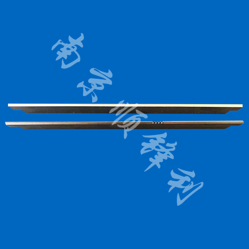 ���b�C(j��)��˺�ڵ�Ƭ